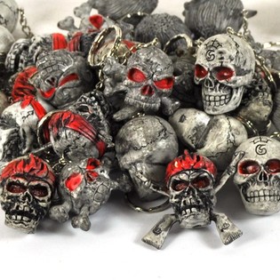 PORTE-CL&Eacute;S T&Ecirc;TE DE MORT (24 pcs)