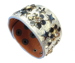Bracelet Large Style Ibiza Luxe avec Clous Argentés & Strass (1 pc)