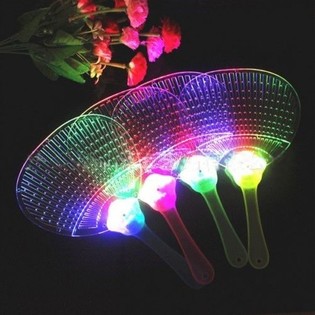 &Eacute;ventail Lumineux LED en Pr&eacute;sentoir (12 pcs)