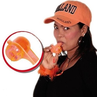 Grand Sifflet Orange Lumineux en Pr&eacute;sentoir (24 pcs)